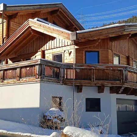 Huter Chalet *